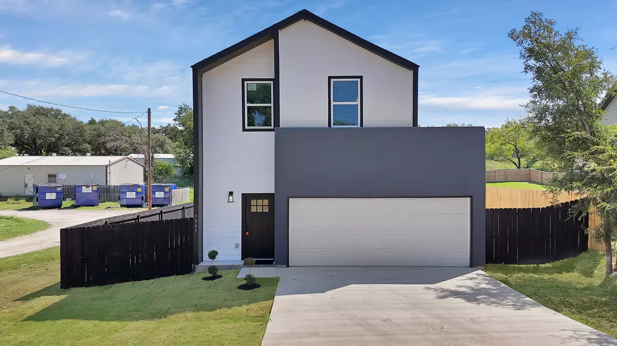 Granbury, TX 76048,5905 Collins CT