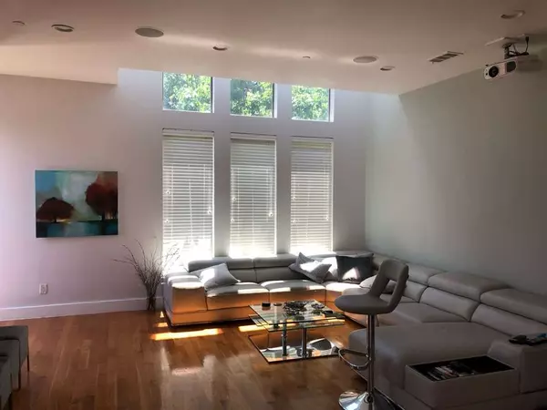 Dallas, TX 75204,1600 N Haskell AVE #6