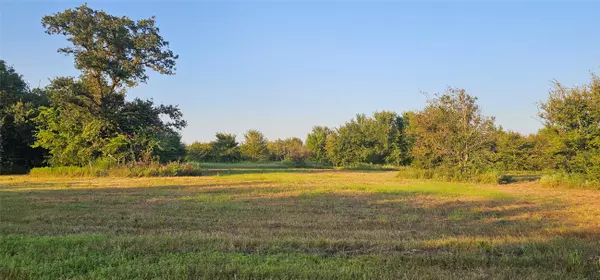 Canton, TX 75103,220-5 Private Road 6531