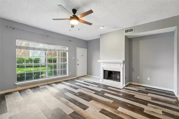 Dallas, TX 75243,12921 Abrams RD #610