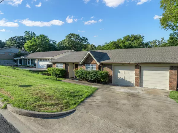 Woodway, TX 76712,1012 Wedgewood DR