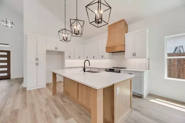 Greenville, TX 75402,110 Hesed ST