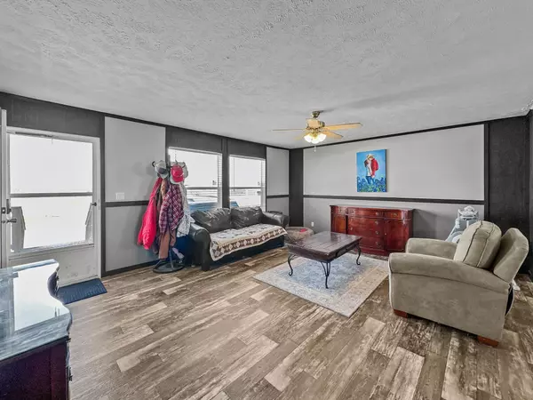 Decatur, TX 76234,303 Mesa RDG