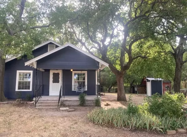 Decatur, TX 76234,2811 N Trinity ST