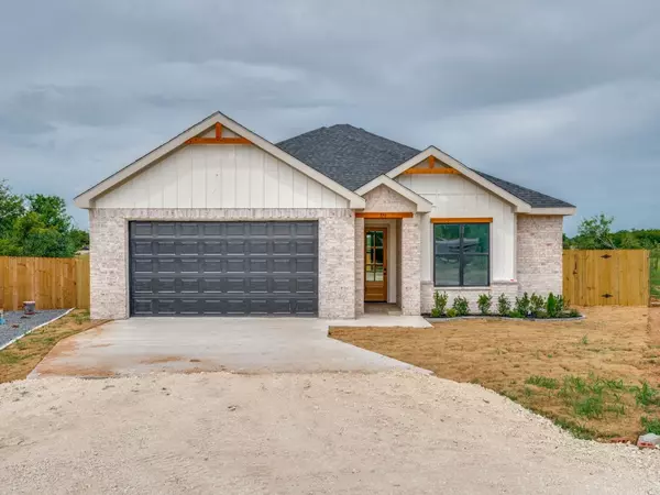 856 Buck Board DR, De Leon, TX 76444