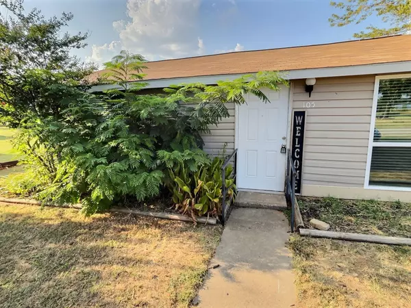 Weatherford, TX 76088,105 Michael LN