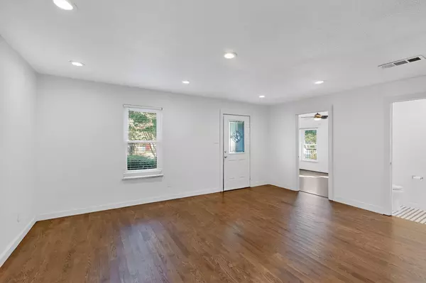 Dallas, TX 75218,8919 San Fernando WAY