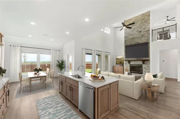 1028 Moss Grove TRL, Justin, TX 76247