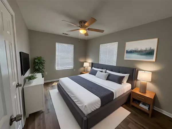 Mcgregor, TX 76657,306 Pullen ST