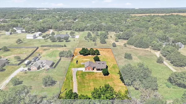 461 Cleve Cole RD,  Denison,  TX 75021