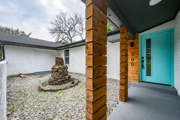 Desoto, TX 75115,300 Brookwood DR