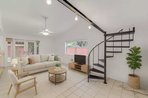 Dallas, TX 75248,6639 Roundrock RD