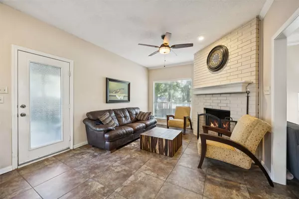 Euless, TX 76040,2150 Eva LN