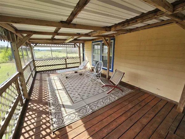 Groesbeck, TX 76642,108 Lcr 636