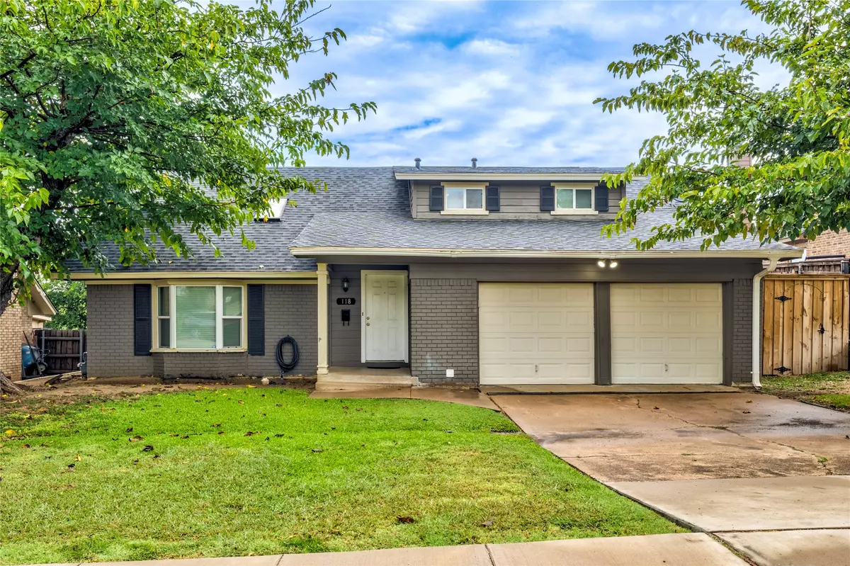 Grand Prairie, TX 75051,118 W Phillips CT