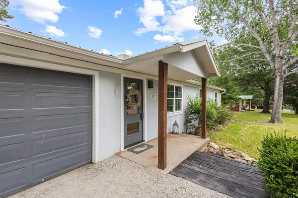 Pottsboro, TX 75076,287 Pecan DR