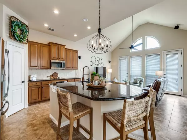 Irving, TX 75063,1927 Lantana LN