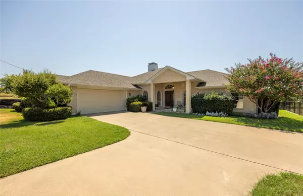 19041 White Bluff DR,  Whitney,  TX 76692