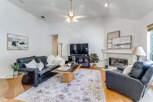 Addison, TX 75001,14819 Chancey ST