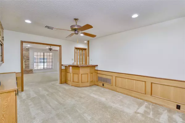 Bedford, TX 76021,1705 Ashbury CT