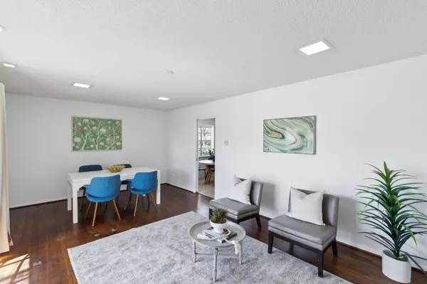 Dallas, TX 75217,1716 Greendale DR