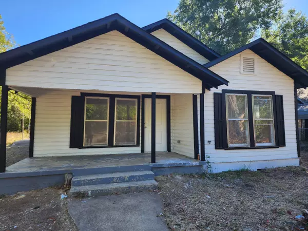 Paris, TX 75460,440 12th ST NE