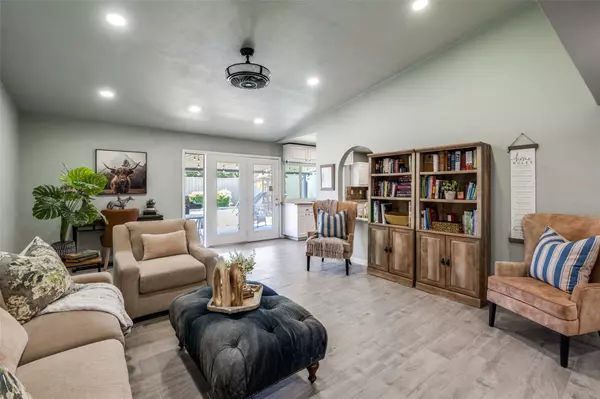 2008 Haymeadow, Carrollton, TX 75007