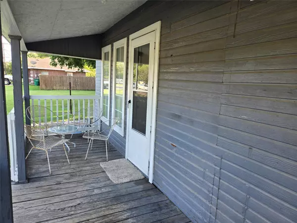 Gainesville, TX 76240,535 Hancock ST