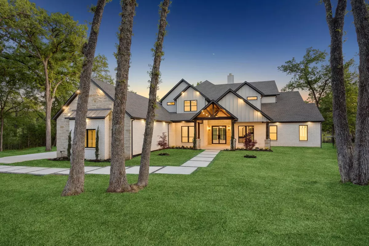 Kerens, TX 75144,123 Sweetwater TRL