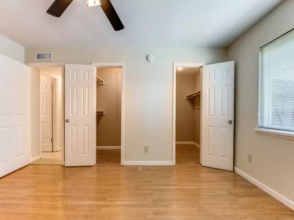 Rowlett, TX 75088,9001 Linda Vista DR
