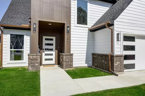 Granbury, TX 76048,5807 Black Pine CIR