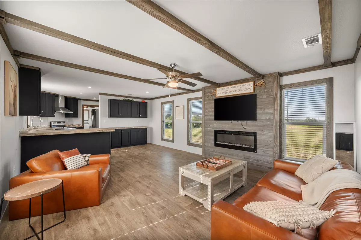 Fairfield, TX 75840,211 FM 2547