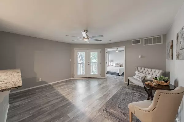 Arlington, TX 76006,2311 Balsam DR #H305