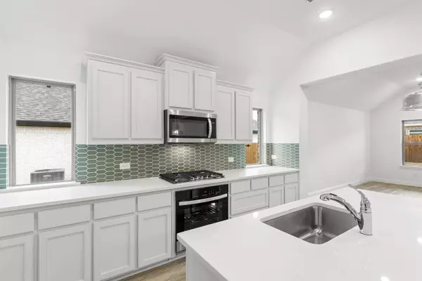 Aubrey, TX 76227,1644 Elle LN