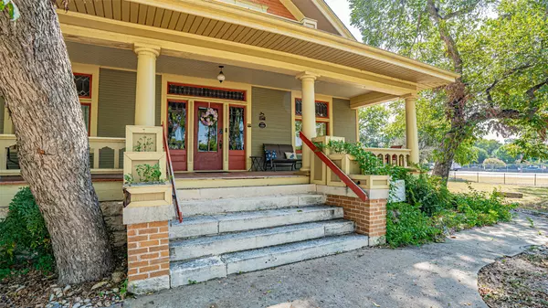 Granbury, TX 76048,616 Thorp Spring RD