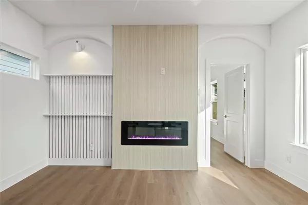 Dallas, TX 75215,2219 Hooper ST