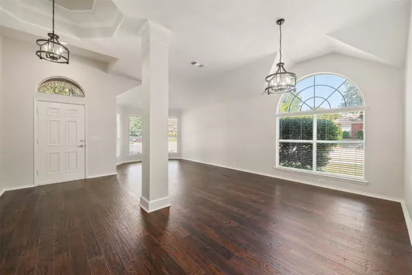 Lewisville, TX 75077,1253 Hershey LN