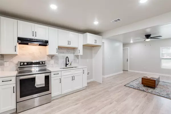 Dallas, TX 75216,3110 Utah AVE