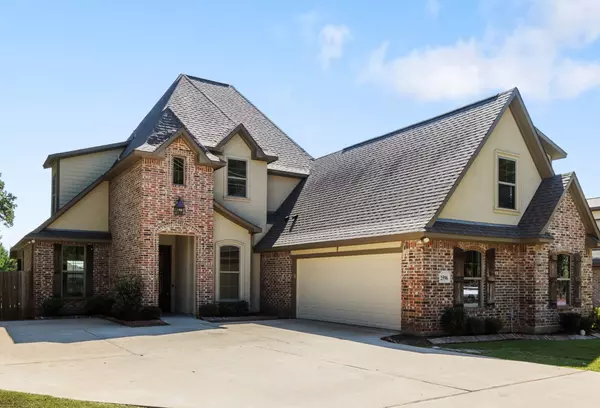 2596 Southcrest DR, Haughton, LA 71037