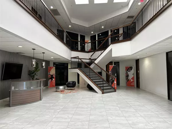 Farmers Branch, TX 75234,14465 Webb Chapel RD #205