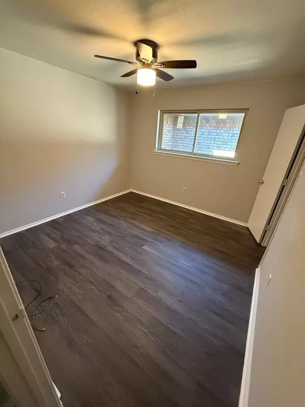 Fort Worth, TX 76133,7412 Lemonwood LN