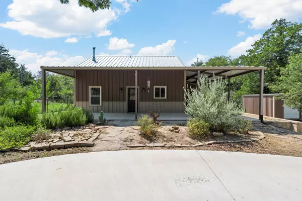 1001 Park Lake DR, Bruceville Eddy, TX 76524