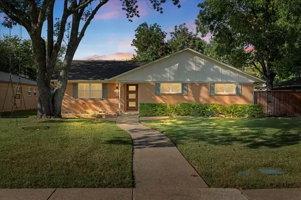 1216 Cypress DR,  Richardson,  TX 75080