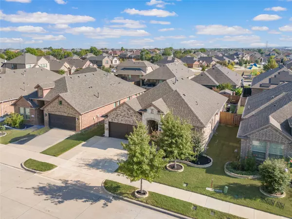 Arlington, TX 76002,8105 Glenn Day DR