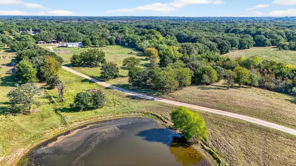 437 County Road 292, Collinsville, TX 76233