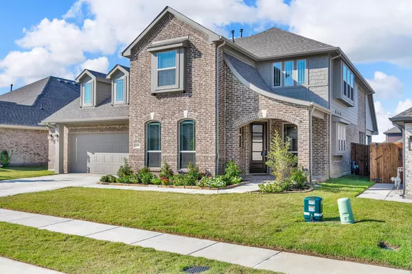 1008 Moss Grove TRL, Justin, TX 76247