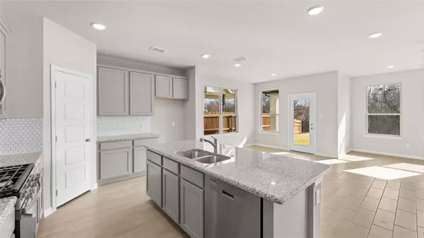 Willow Park, TX 76008,348 Deer Ridge DR