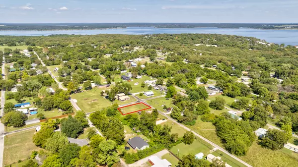 355 Old Shawnee Trail DR, Gordonville, TX 76245