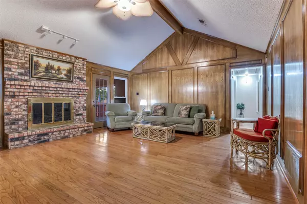 Duncanville, TX 75137,703 Delphi DR