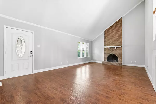 Richardson, TX 75081,1700 Richland DR